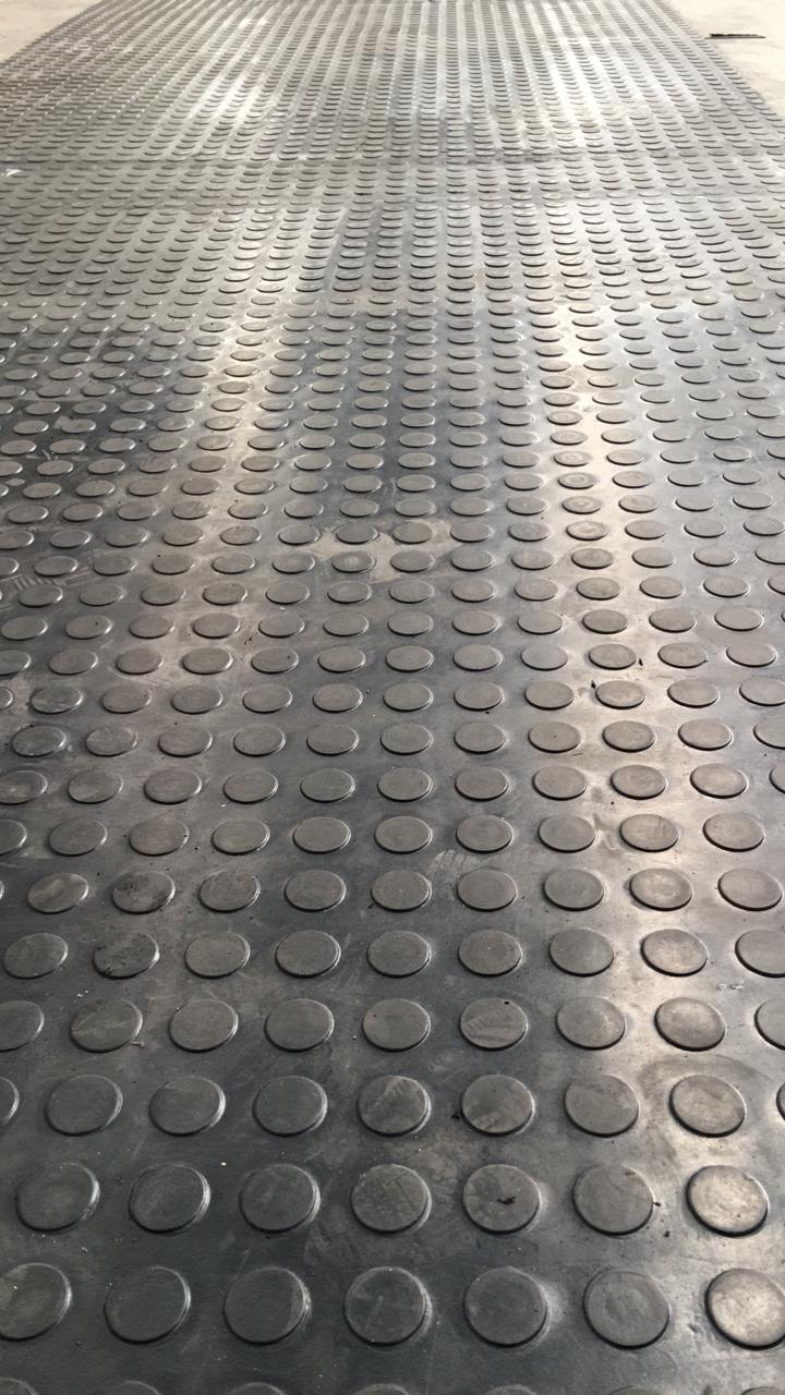 Karpet karet coin anti slip